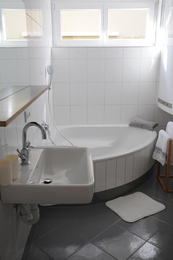 Relax Apartment Mit Garten - Lifestyle Am Bodensee, Fahrraeder & Parkplatz Inklusive بريجنتس المظهر الخارجي الصورة